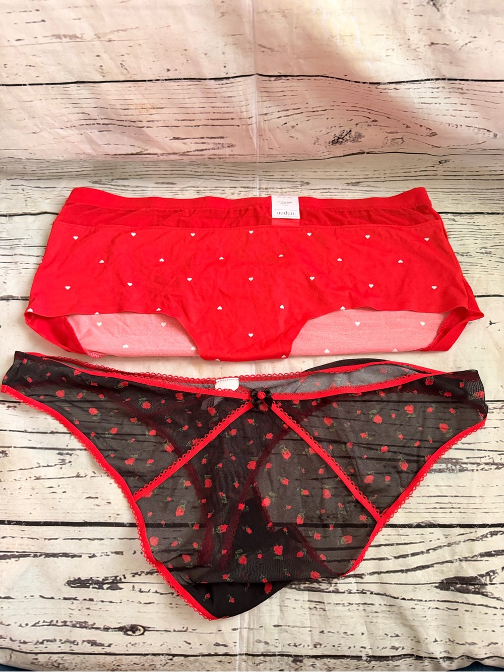 Women’s Red Heart Print Intimates Set - 2 Pack